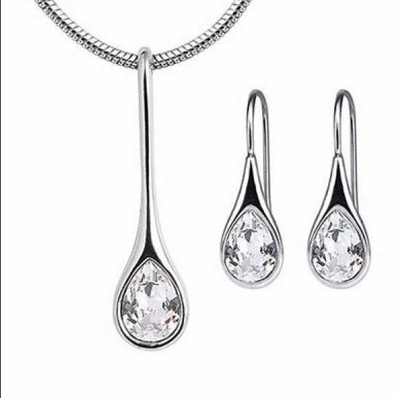 Swarovski Crystal & Iris Necklace & Earrings - Picture 1 of 4